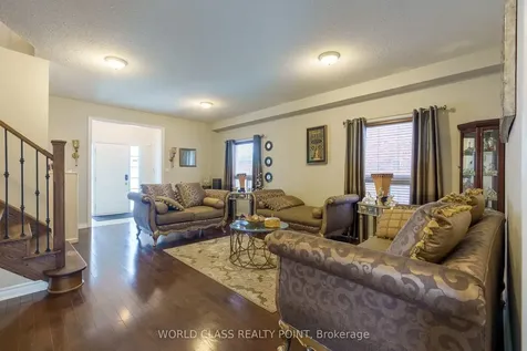 19 Partner Drive Clarington ON L1E 3J1