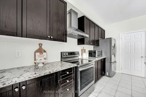 22 Bignell Crescent Ajax ON L1Z 0P6