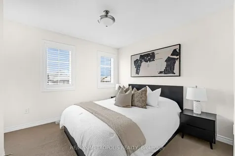 22 Bignell Crescent Ajax ON L1Z 0P6