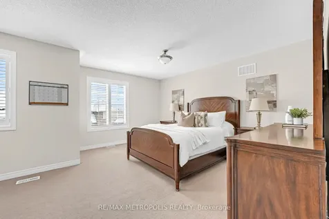 22 Bignell Crescent Ajax ON L1Z 0P6