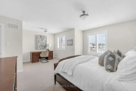 22 Bignell Crescent Ajax ON L1Z 0P6