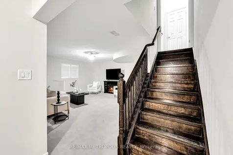 22 Bignell Crescent Ajax ON L1Z 0P6