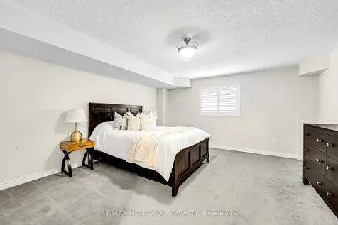 22 Bignell Crescent Ajax ON L1Z 0P6