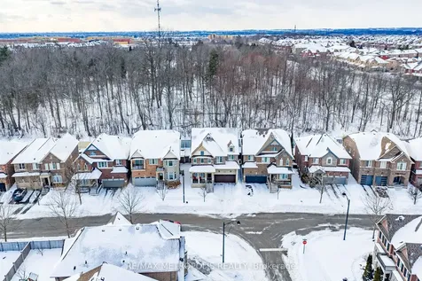 22 Bignell Crescent Ajax ON L1Z 0P6