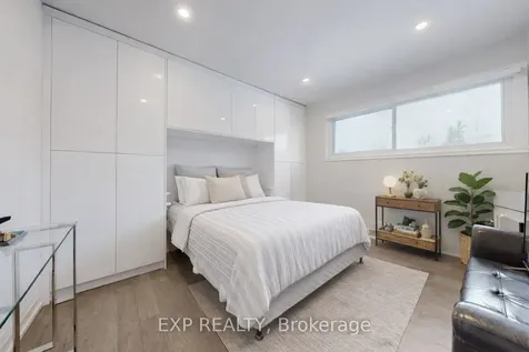 12 Bonnechere Crescent Toronto ON M1K 4Y8