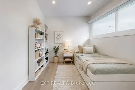 12 Bonnechere Crescent Toronto ON M1K 4Y8