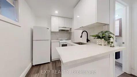 12 Bonnechere Crescent Toronto ON M1K 4Y8