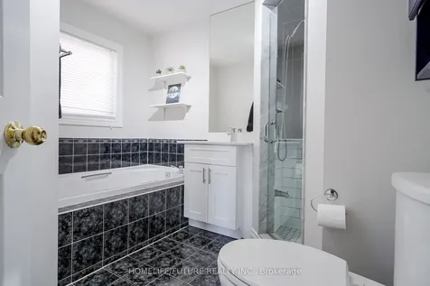 37 Tawn Crescent Ajax ON L1Z 1H9