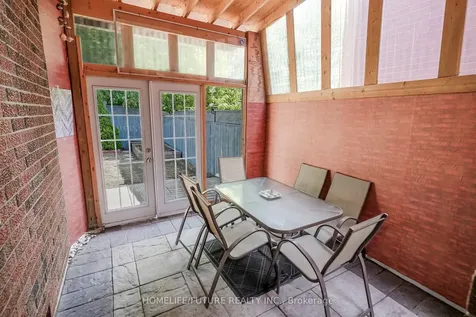 37 Tawn Crescent Ajax ON L1Z 1H9