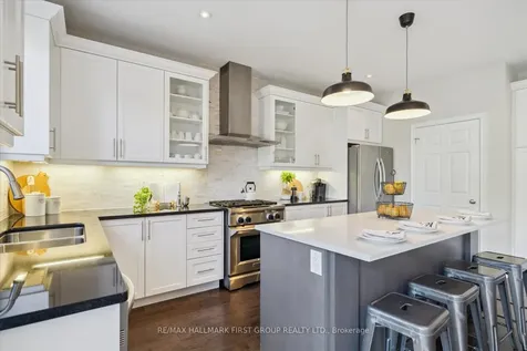 62 Bignell Crescent Ajax ON L1Z 0P6