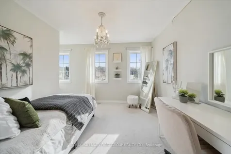 62 Bignell Crescent Ajax ON L1Z 0P6