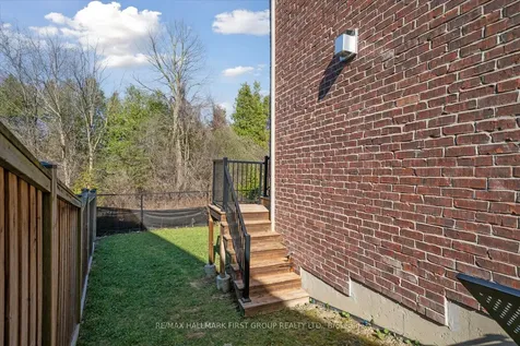 62 Bignell Crescent Ajax ON L1Z 0P6