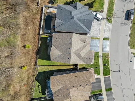 62 Bignell Crescent Ajax ON L1Z 0P6