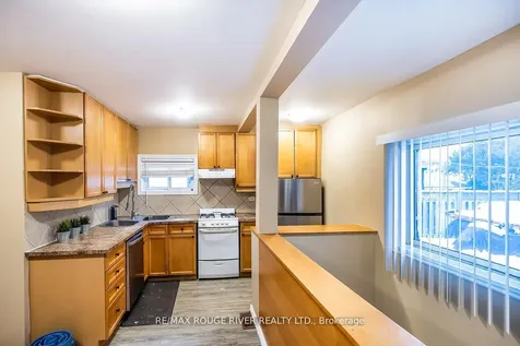 8 Birch Crescent Ajax ON L1S 1X4