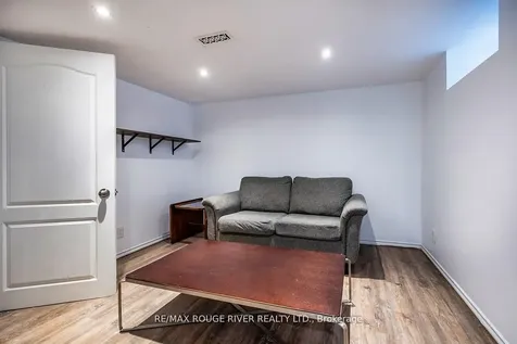 8 Birch Crescent Ajax ON L1S 1X4