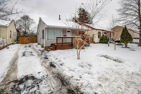 8 Birch Crescent Ajax ON L1S 1X4