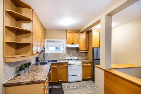 8 Birch Crescent Ajax ON L1S 1X4