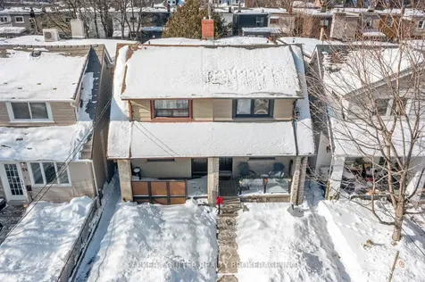 26 Larchmount Avenue Toronto ON M4M 2Y7