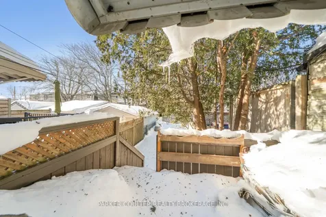 26 Larchmount Avenue Toronto ON M4M 2Y7