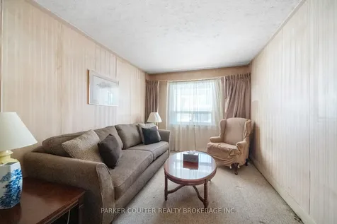 26 Larchmount Avenue Toronto ON M4M 2Y7