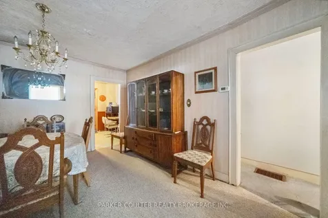 26 Larchmount Avenue Toronto ON M4M 2Y7