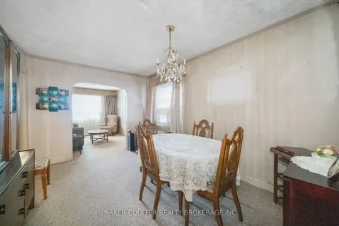 26 Larchmount Avenue Toronto ON M4M 2Y7