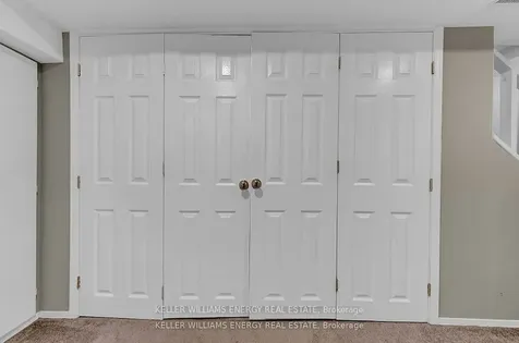 320 Homestead Drive Oshawa ON L1J 6V1