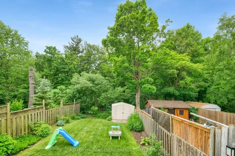 320 Homestead Drive Oshawa ON L1J 6V1