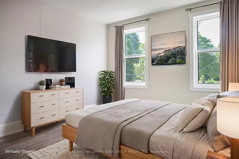 112.5 Olive Avenue Oshawa ON L1H 2P2