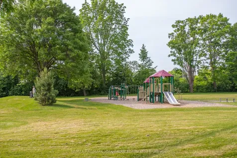 112.5 Olive Avenue Oshawa ON L1H 2P2