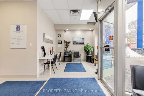 945 O'connor Drive Toronto ON M4B 2S7