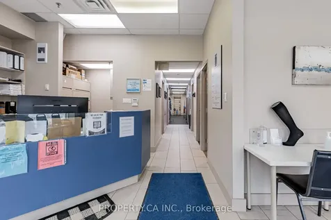945 O'connor Drive Toronto ON M4B 2S7