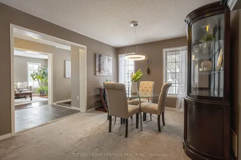 2 Peacock Crescent Ajax ON L1T 0C6