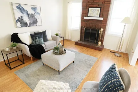 2125 Lynn Heights Drive Pickering ON L1X 2S1