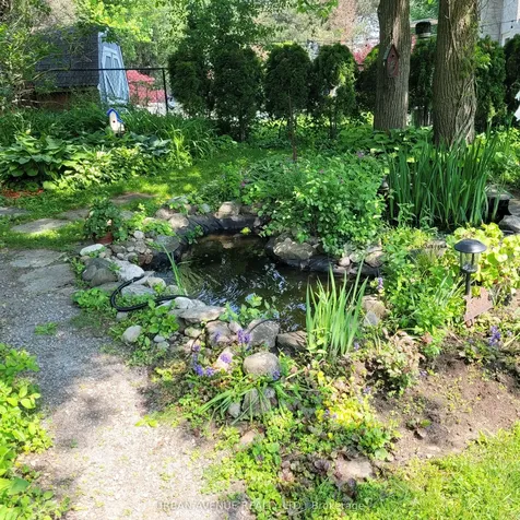 2125 Lynn Heights Drive Pickering ON L1X 2S1