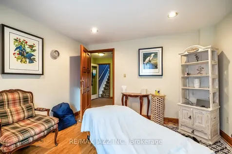 231 King Street E Oshawa ON L1H 1C5