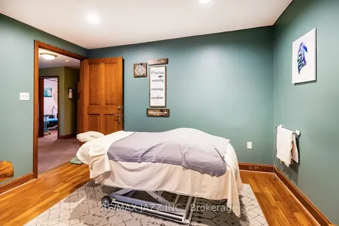 231 King Street E Oshawa ON L1H 1C5