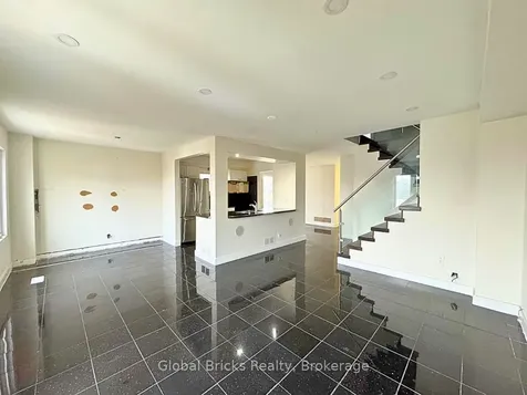 41 Fieldview Crescent Whitby ON L1N 8B5