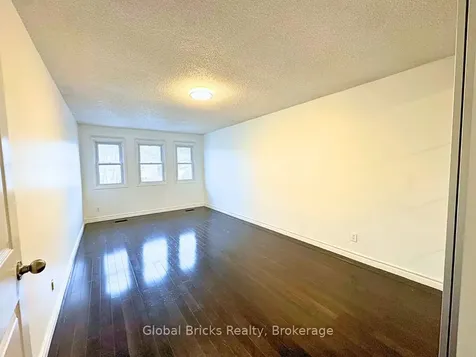 41 Fieldview Crescent Whitby ON L1N 8B5