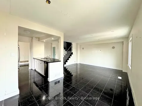 41 Fieldview Crescent Whitby ON L1N 8B5
