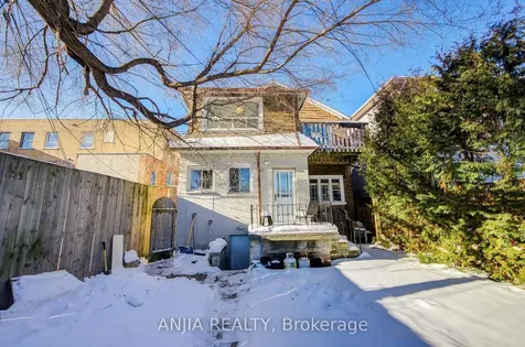 7 Linnsmore Crescent Toronto ON M4J 4J5