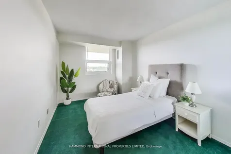 10 Dean Park Road Toronto ON M1B 3G8