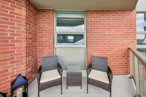 10 Dean Park Road Toronto ON M1B 3G8