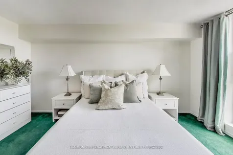 10 Dean Park Road Toronto ON M1B 3G8
