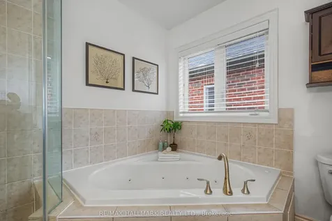 71 Beverton Crescent Ajax ON L1T 4R8