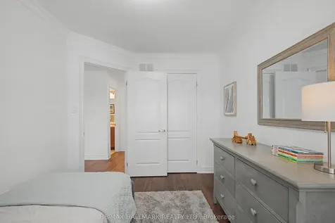 71 Beverton Crescent Ajax ON L1T 4R8