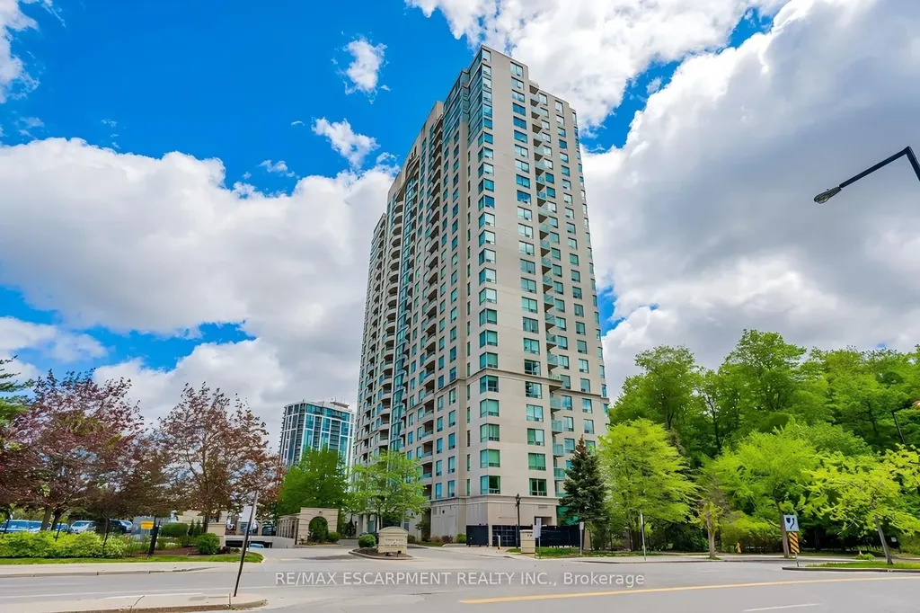 61 Town Centre Court Toronto ON M1P 5C5