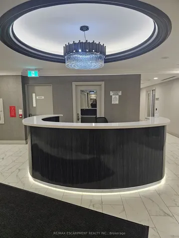 61 Town Centre Court Toronto ON M1P 5C5