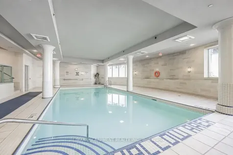 61 Town Centre Court Toronto ON M1P 5C5