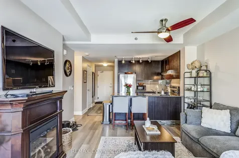 21 Brookhouse Drive Clarington ON L1B 0B4
